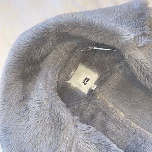 Grey faux fur coat originally from River Island UK💕